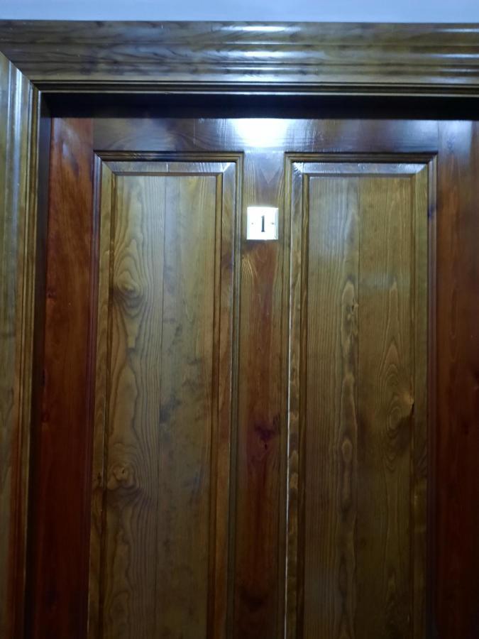 卡萨代阿尔迪弗洛伦蒂娜酒店 阿里纳斯·德·卡伯瑞勒斯 外观 照片